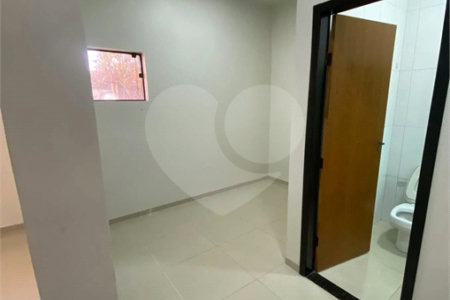 Casa à venda com 4 quartos, sendo 1 suíte,  em Jardim Europa, Dourados, MS