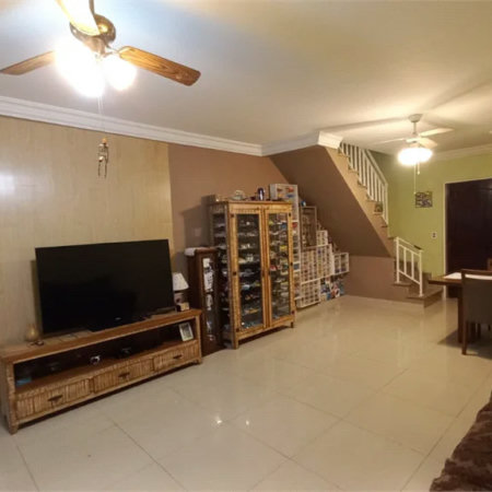 Casa à venda com 3 quartos, sendo 1 suíte, em Jardim Esmeralda, São Paulo, SP