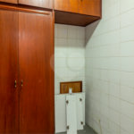 Casa à venda com 4 quartos, sendo 3 suítes,  no condomínio Vila das Flores, São Paulo - SP