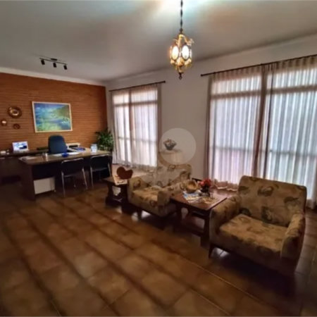 Casa à venda com 3 quartos, sendo 1 suíte, em Parque dos Bandeirantes, Ribeirão Preto, SP