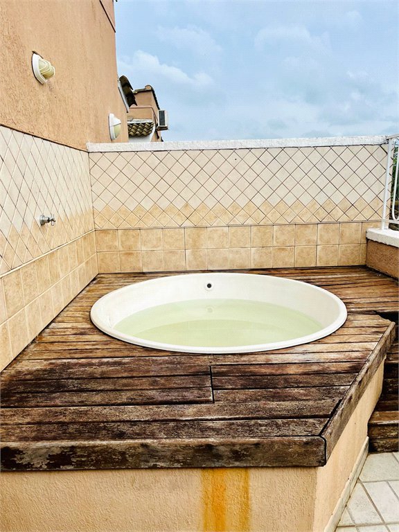 Casa à venda com 3 quartos, sendo 2 suítes, no condomínio Res Green Villagge, São Paulo - SP
