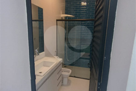 Casa para alugar com 3 quartos, sendo 1 suíte, no condomínio Recanto dos Paturis, Vinhedo - SP