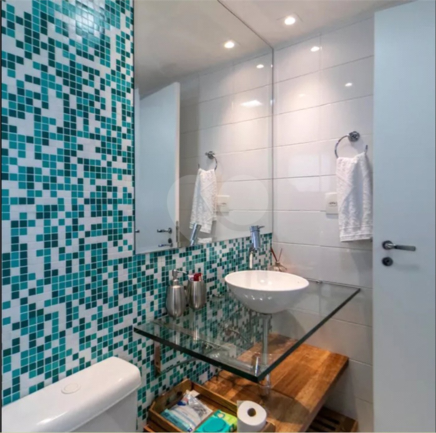 Apartamento à venda com 3 quartos, sendo 2 suítes,  em Várzea da Barra Funda, São Paulo, SP