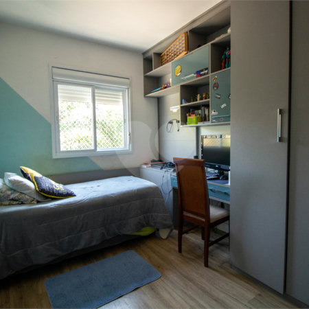Apartamento à venda com 2 quartos, sendo 1 suíte,  no Centro, São Roque, SP