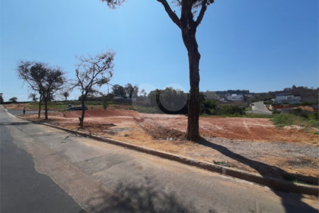 Terreno à venda com 1 suíte em João Xxiii, Vinhedo, SP