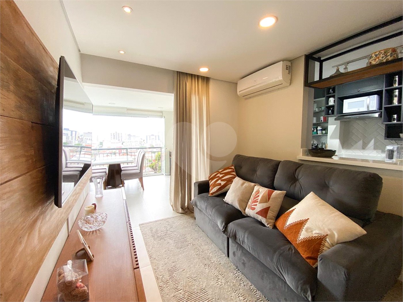 Apartamento à venda com 2 quartos, sendo 1 suíte,  em Tucuruvi, São Paulo, SP