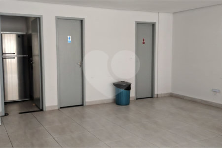 Apartamento à venda com 3 quartos, sendo 1 suíte, em Campo Grande, São Paulo, SP