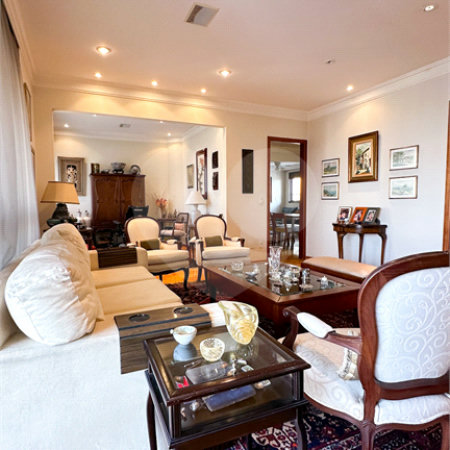 Apartamento à venda com 3 quartos, sendo 2 suítes, em Morumbi, São Paulo, SP