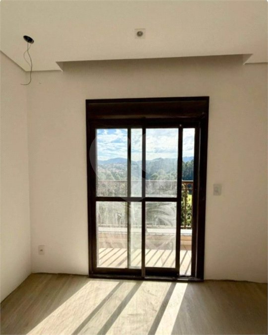 Apartamento à venda com 3 quartos, sendo 2 suítes, em Barueri, Barueri, SP