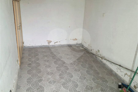 Sobrado à venda com 3 quartos em Jardim Ivana, São Paulo, SP