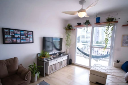Apartamento à venda com 3 quartos, sendo 1 suíte, em Jardim das Vertentes, São Paulo, SP