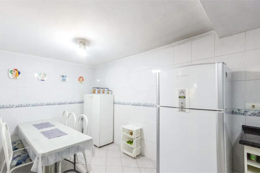 Sobrado à venda com 3 quartos, sendo 1 suíte, em Vila Guilherme, São Paulo, SP