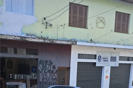 Casa à venda com 3 quartos em Jardim Centenário, São Paulo, SP