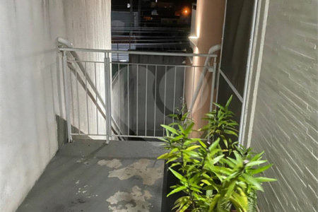 Casa à venda com 3 quartos, sendo 1 suíte,  no condomínio Vida Verde 1, Suzano - SP