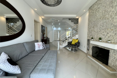 Casa à venda com 3 suítes no condomínio Ibiti Royal, Sorocaba - SP
