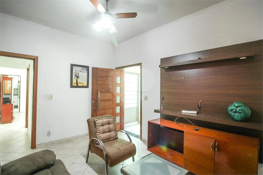 Sobrado para alugar com 3 quartos, sendo 2 suítes, em Jaraguá, São Paulo, SP