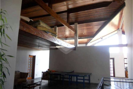 Casa à venda com 5 quartos, sendo 1 suíte,  no condomínio Chacaras do Lago, Vinhedo - SP