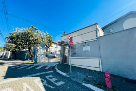 Casa à venda com 2 quartos no condomínio Villa Itália, Vinhedo - SP