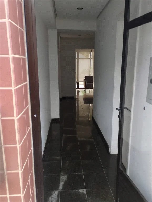 Apartamento à venda com 2 quartos, sendo 1 suíte,  em Vila Suzana, São Paulo, SP
