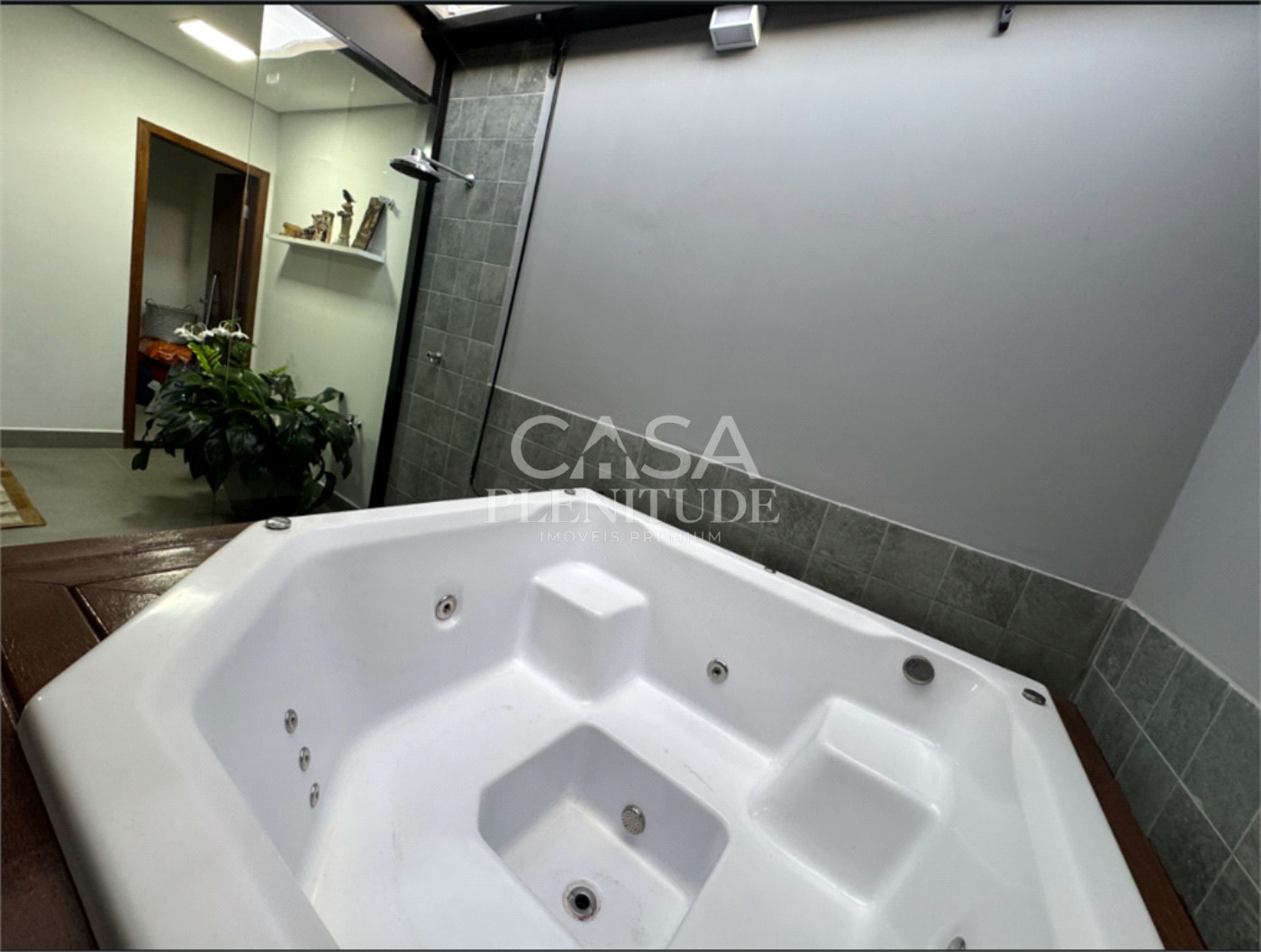 Casa em condomínio à venda com 3 quartos, sendo 1 suíte, em Horto Florestal, Sorocaba, SP