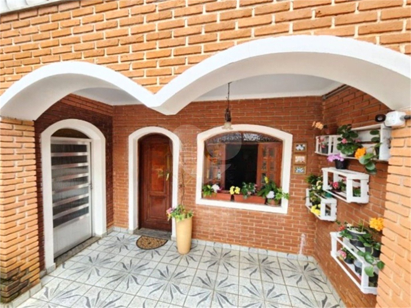 Casa à venda com 3 quartos, sendo 1 suíte, em Jardim Eusonia, Guarulhos, SP