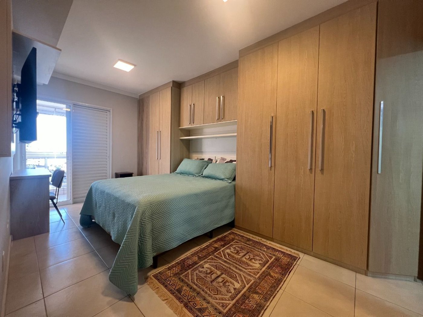 Apartamento com 2 dormitórios à venda, 94 m² por R$ 1.580.000,00 - Gonzaga - Santos/SP