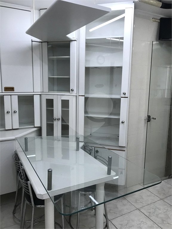Apartamento à venda com 4 quartos, sendo 1 suíte, em Vila Uberabinha, São Paulo, SP