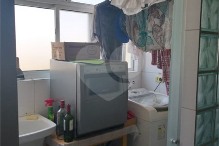 Apartamento à venda com 2 quartos em Vila Romana, São Paulo, SP