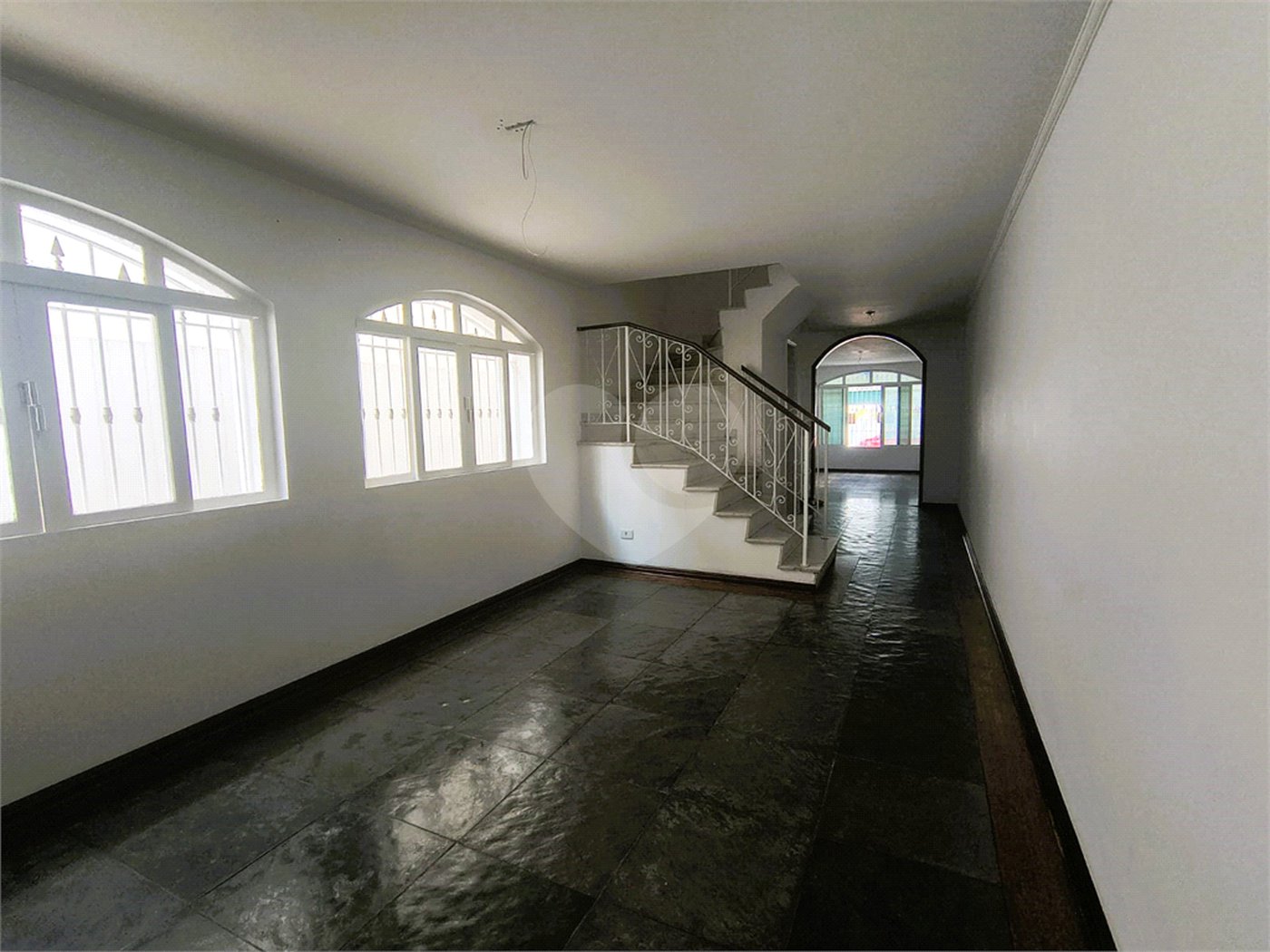 Sobrado à venda com 3 quartos, sendo 1 suíte,  em Jardim Esmeralda, São Paulo, SP