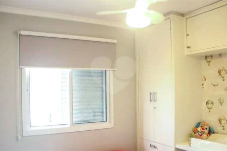 Apartamento à venda com 3 quartos, sendo 2 suítes, em Vila Olímpia, São Paulo, SP