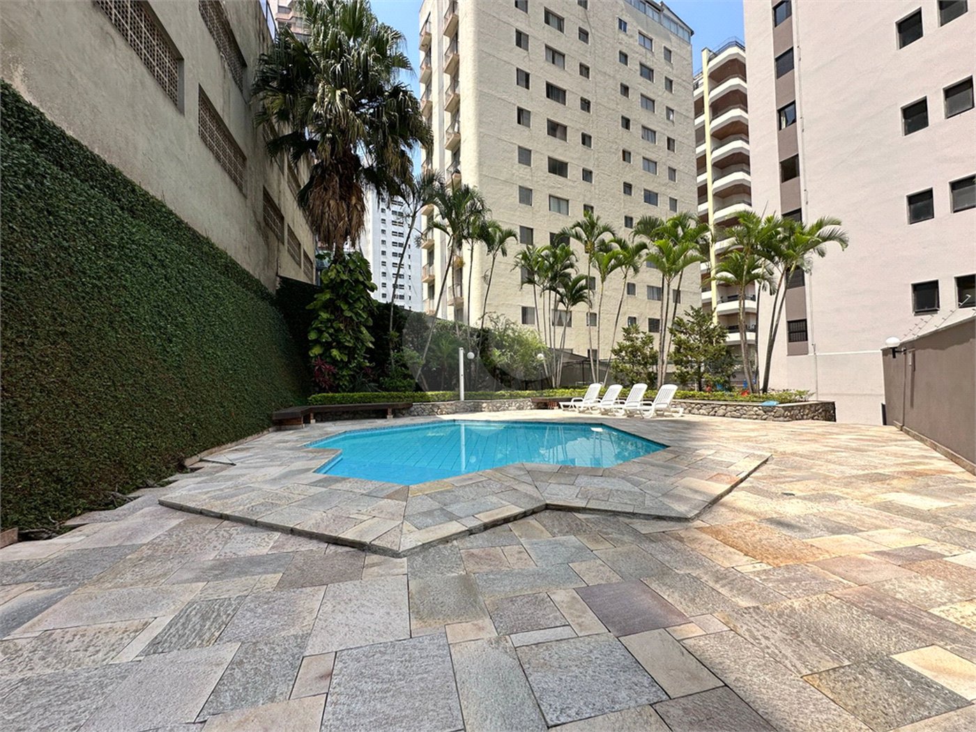 Apartamento à venda com 4 quartos, sendo 2 suítes, em Santana, São Paulo, SP