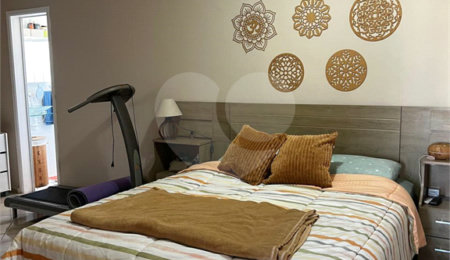 Apartamento à venda com 4 quartos, sendo 1 suíte,  em Parque Tomas Saraiva, São Paulo, SP