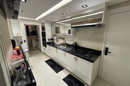 Apartamento à venda com 4 quartos, sendo 1 suíte, em Jardim Vazani, São Paulo, SP