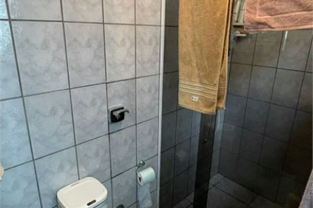 Sobrado à venda com 3 quartos em Jardim Laila, Embu das Artes, SP