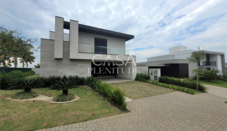 Casa em condomínio à venda com 5 quartos, sendo 4 suítes,  em Alphaville Nova Esplanada, Votorantim, SP