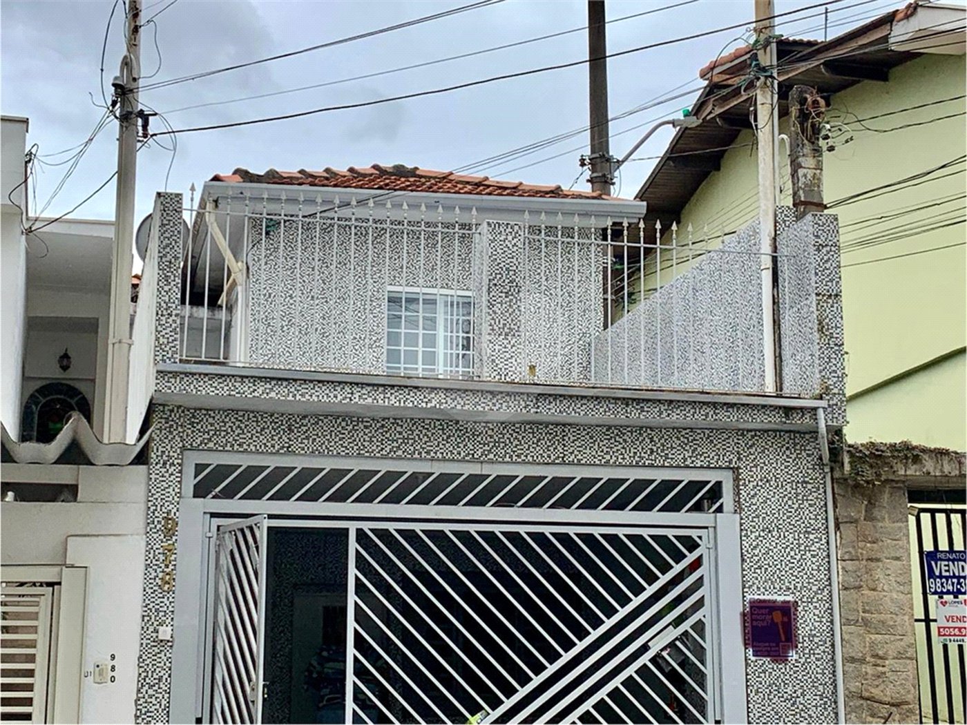 Sobrado de 150m2 com 4 dormitórios e 1 vaga à venda na Chácara Inglesa