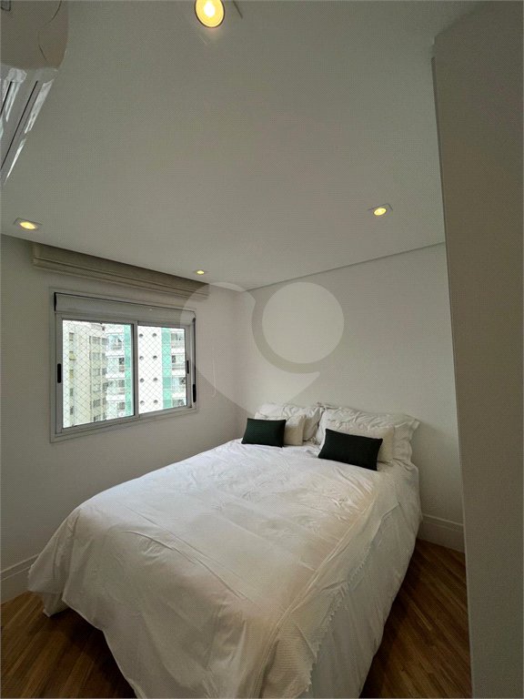 Apartamento à venda com 3 quartos, sendo 2 suítes, em Cerqueira César, São Paulo, SP