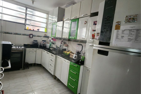 Casa à venda com 3 quartos, sendo 1 suíte, em Vila Isabel, Rio de Janeiro, RJ