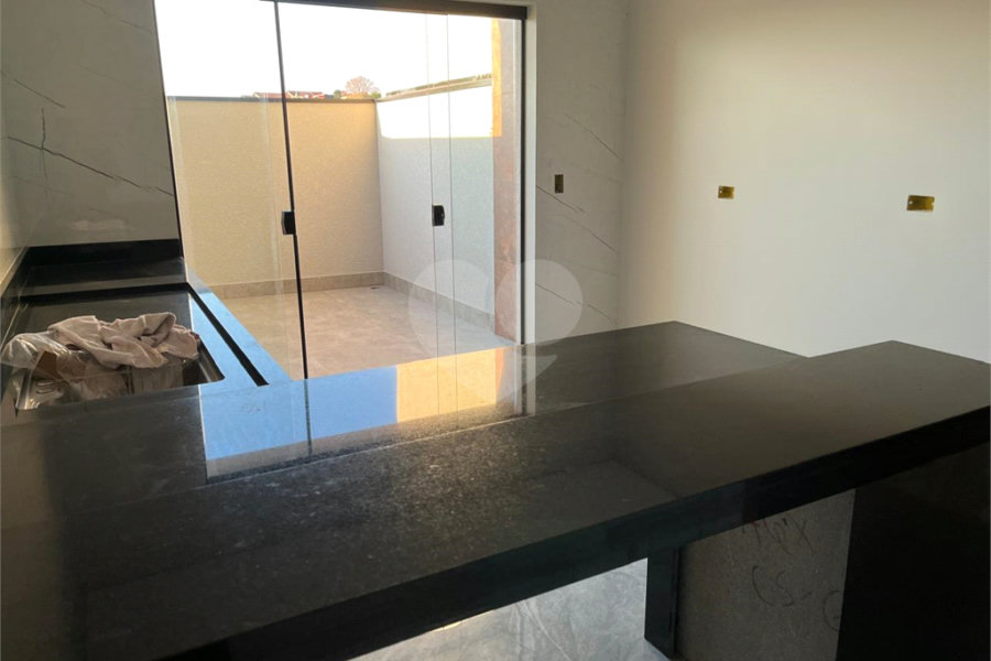Sobrado à venda com 3 quartos, sendo 1 suíte, em Jardim Maristela, São Paulo, SP