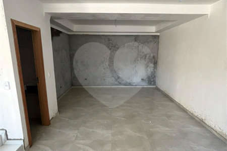 Casa à venda com 3 quartos, sendo 1 suíte, em Parque Interlagos, São José dos Campos, SP