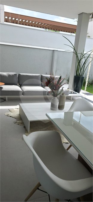 Casa à venda ou para alugar com 3 suítes no condomínio Residencial Helvétia Park, Indaiatuba - SP