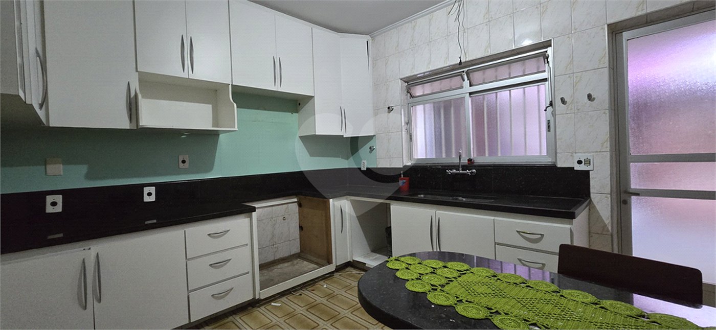 Casa à venda com 3 quartos, sendo 1 suíte, em Lar São Paulo, São Paulo, SP