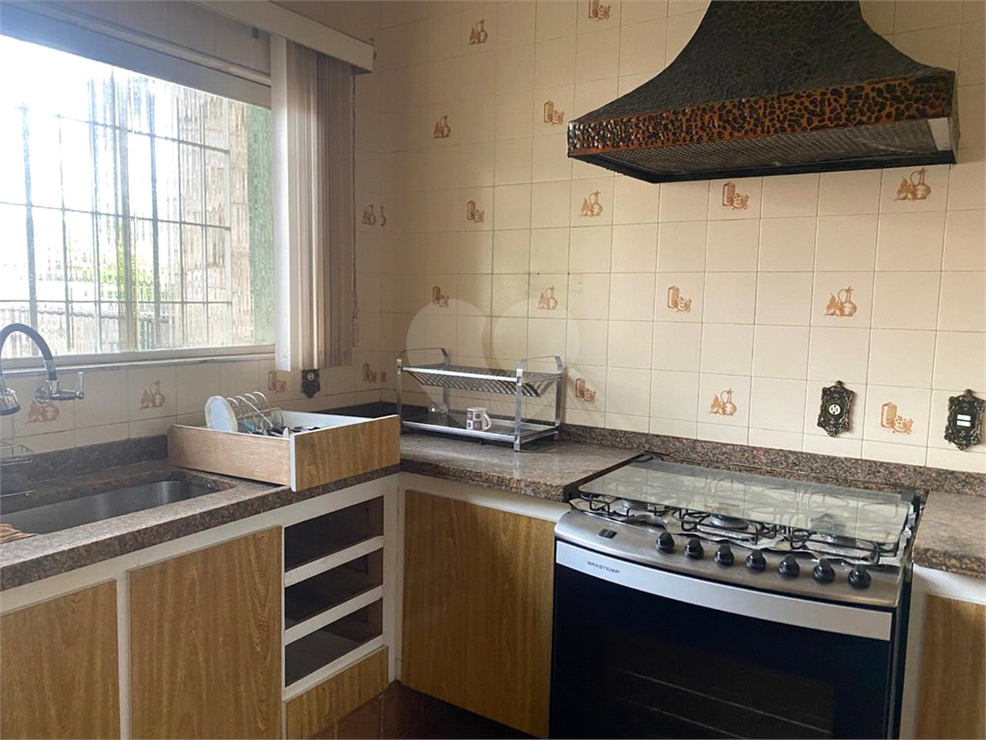 Casa à venda com 5 quartos, sendo 3 suítes, em Vila Rosália, Guarulhos, SP