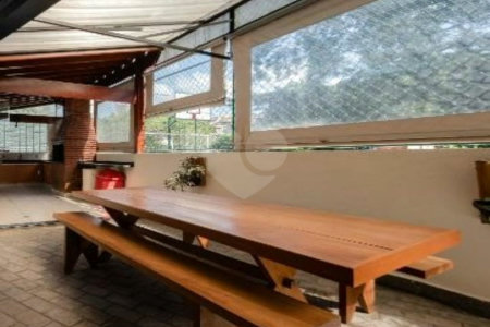 Apartamento à venda com 3 quartos, sendo 1 suíte,  em Jardim Monte Kemel, São Paulo, SP