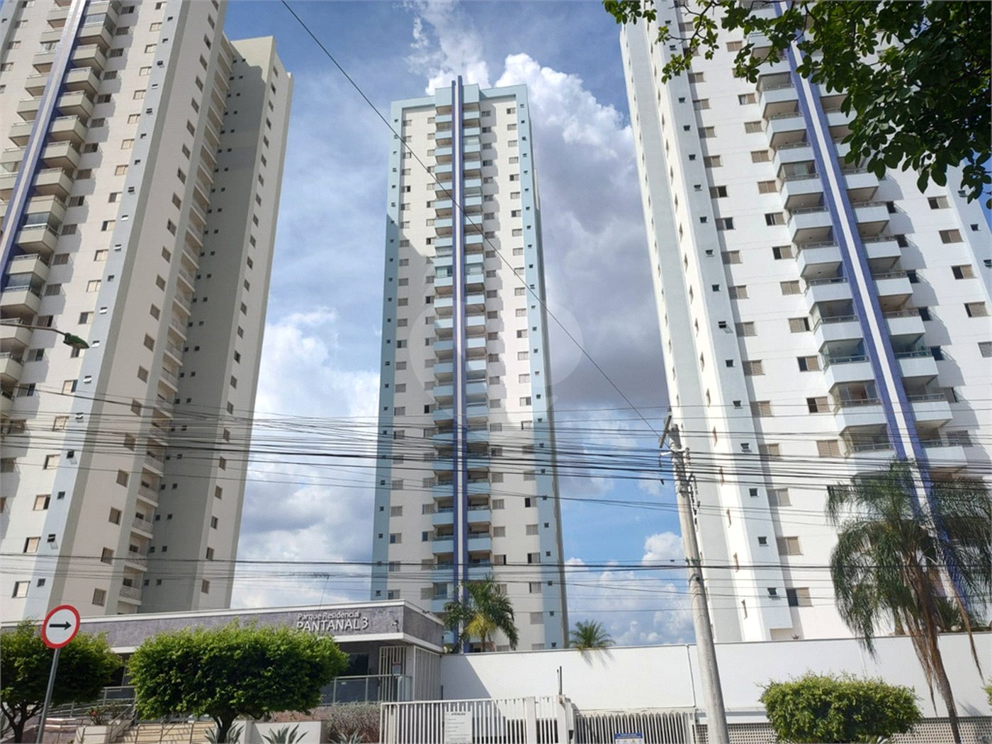 Apartamento à venda com 3 quartos, sendo 2 suítes, em Jardim Aclimação, Cuiabá, MT