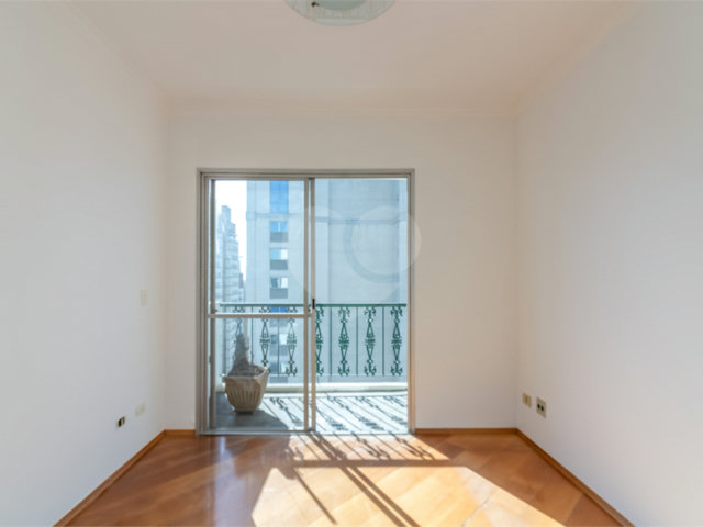 Apartamento à venda com 2 quartos, sendo 1 suíte,  em Itaim Bibi, São Paulo, SP