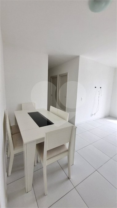 Apartamento para alugar com 2 quartos, sendo 1 suíte,  em Vila Mogilar, Mogi das Cruzes, SP