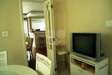 Apartamento à venda com 4 quartos, sendo 2 suítes, em Santa Teresinha, São Paulo, SP