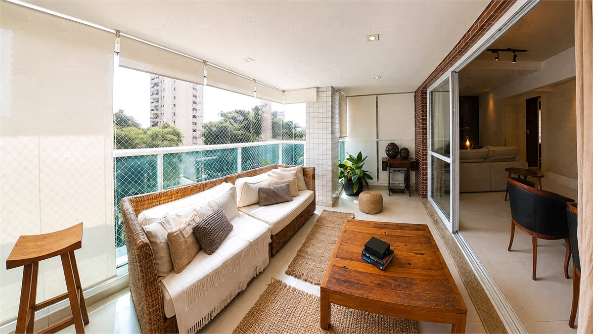 Apartamento à venda com 3 suítes em Jardim, Santo André, SP