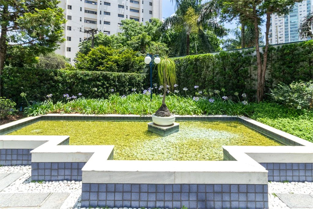 Apartamento à venda com 4 quartos, sendo 3 suítes, em Brooklin Paulista, São Paulo, SP